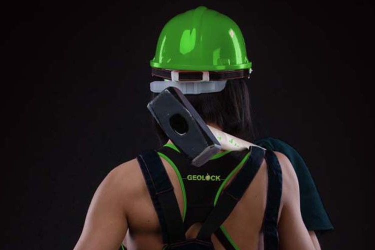 Polyvalent arbeider bij Geolock